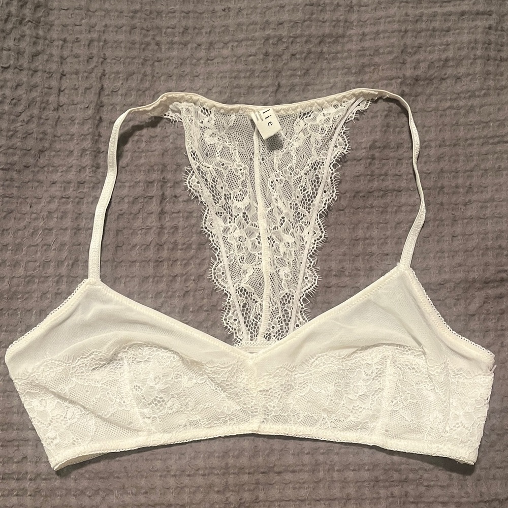 Pacsun Elegant White Lace Bralette